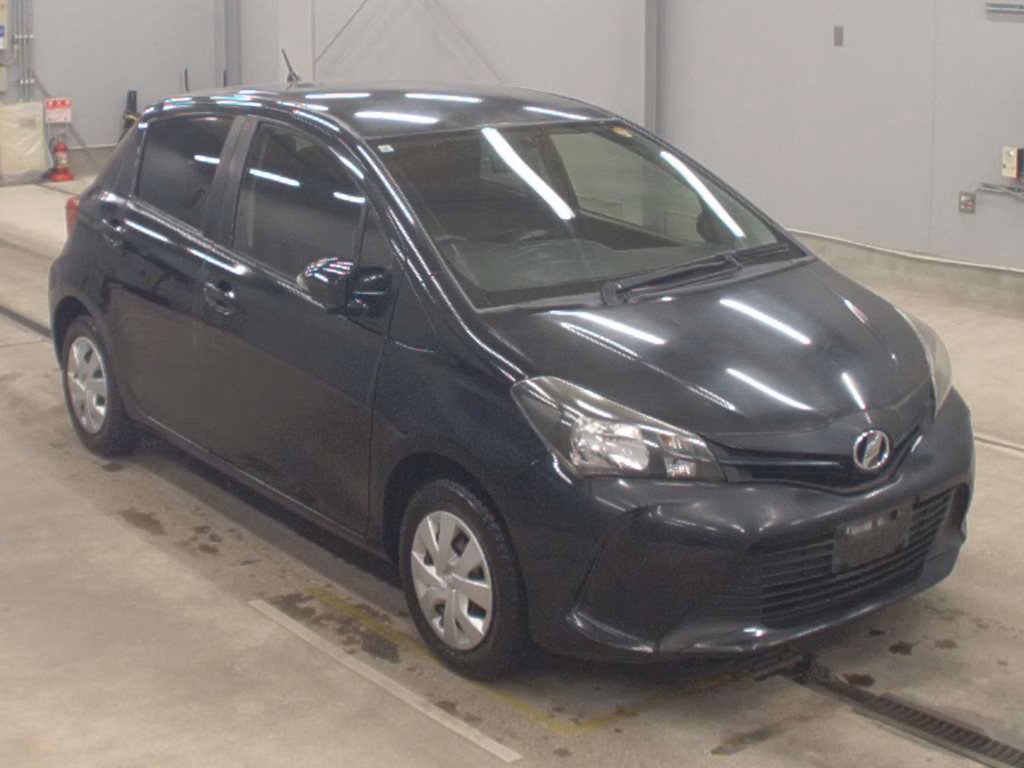 TOYOTA VITZ