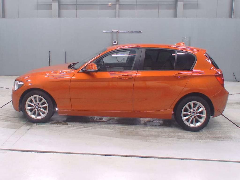 BMW 1-SERIES