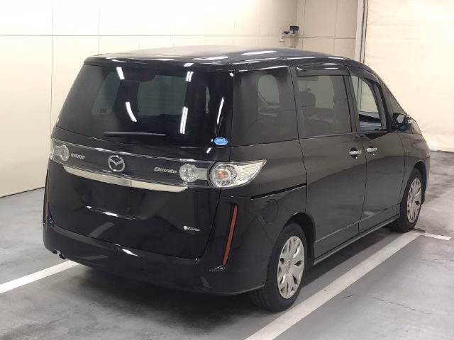 MAZDA BIANTE