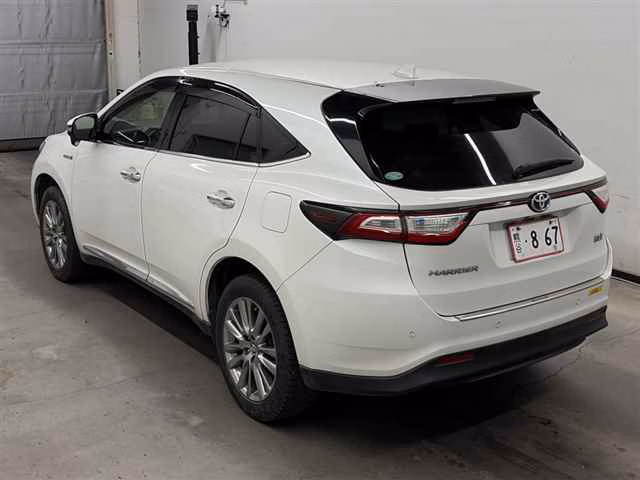 TOYOTA HARRIER
