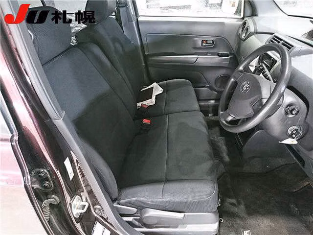TOYOTA BB