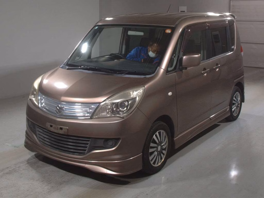 Suzuki Solio