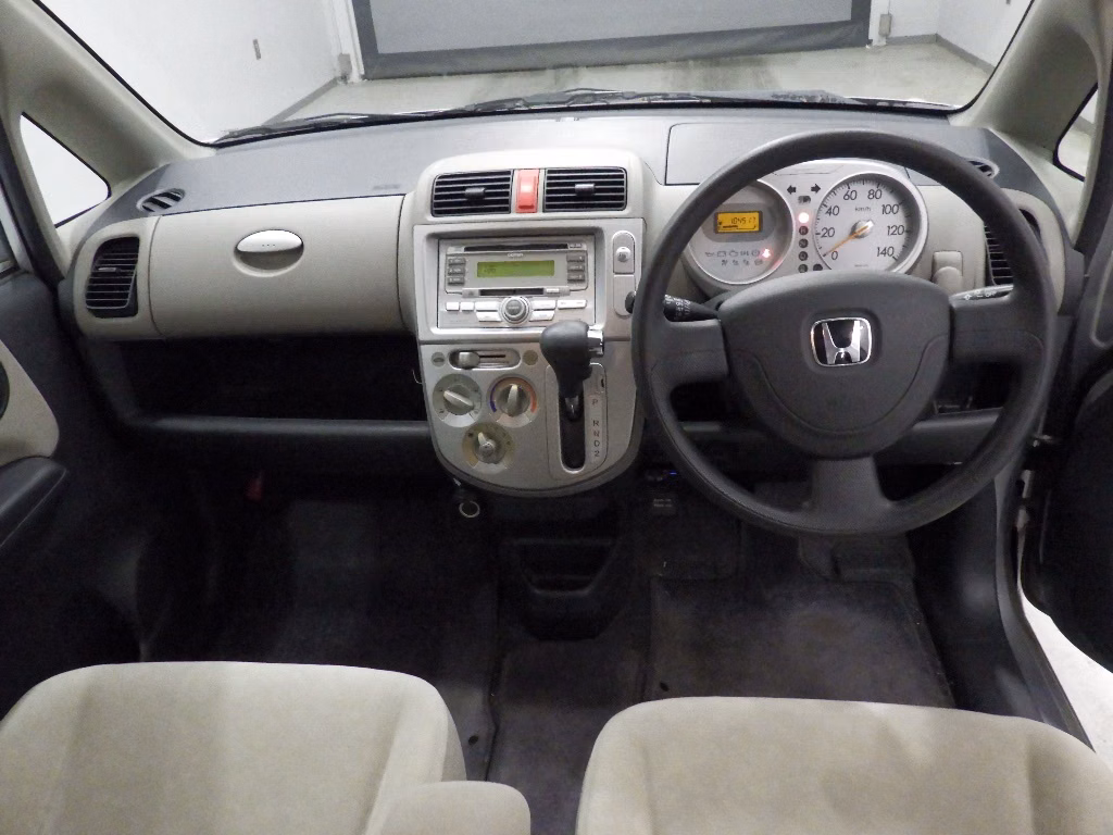 HONDA LIFE