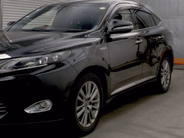 TOYOTA HARRIER