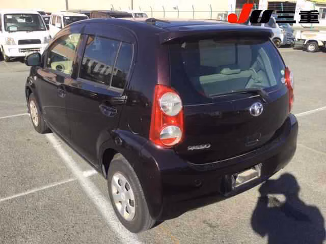 TOYOTA PASSO