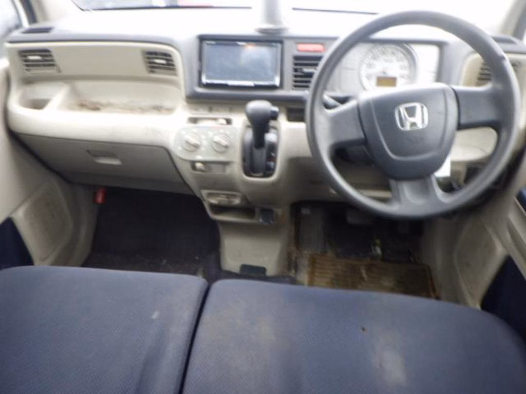 HONDA LIFE