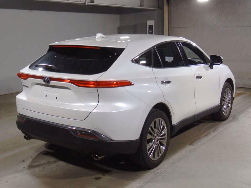 TOYOTA HARRIER