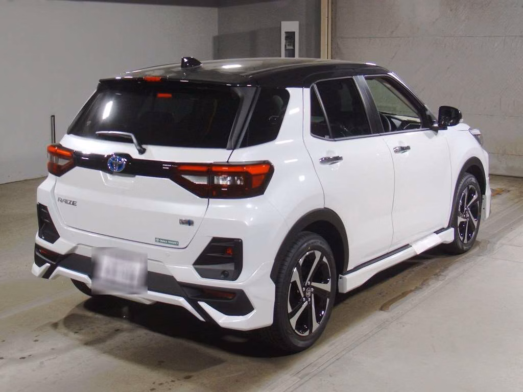 TOYOTA RAIZE