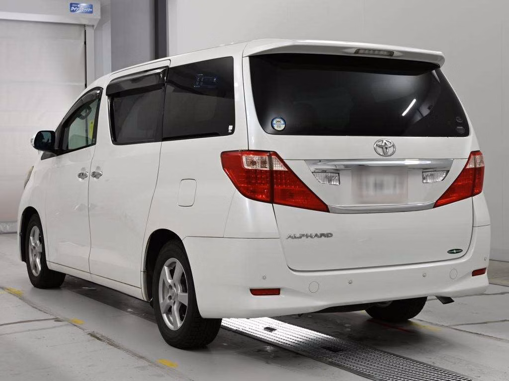 TOYOTA ALPHARD