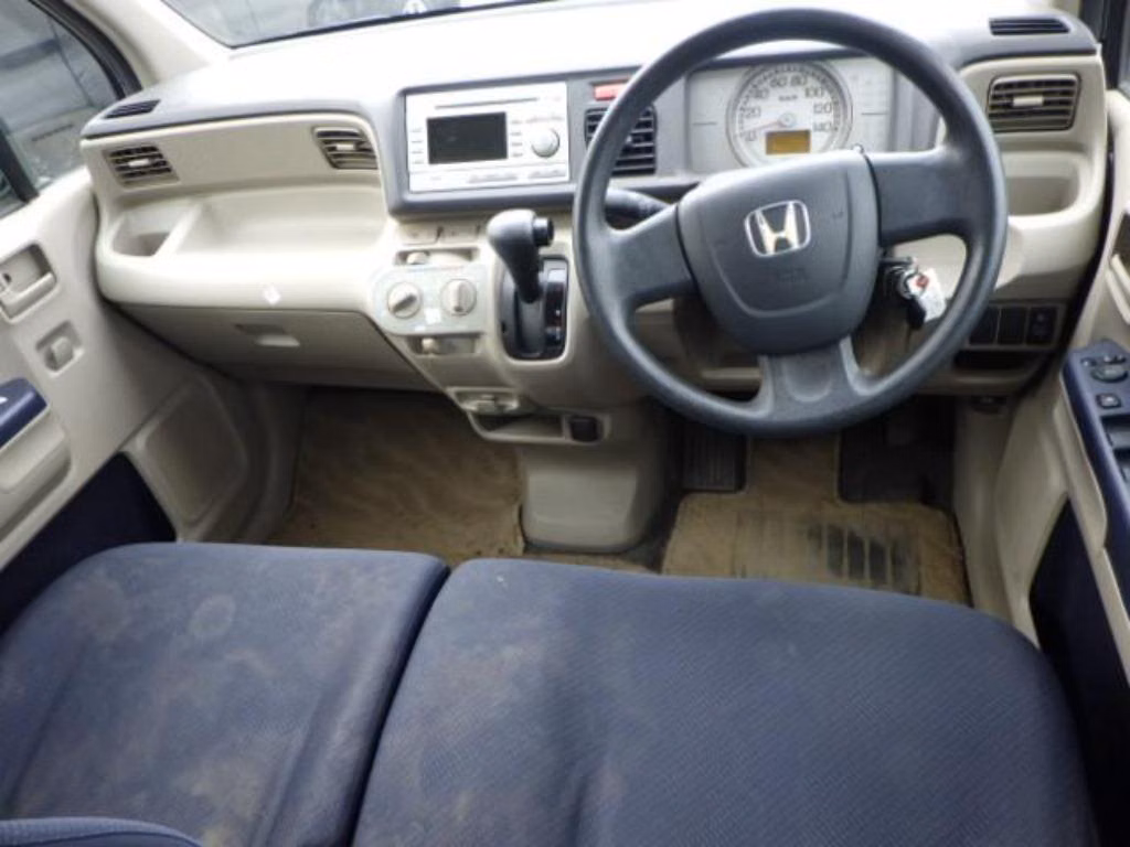 HONDA LIFE