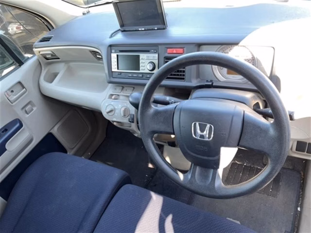 HONDA LIFE