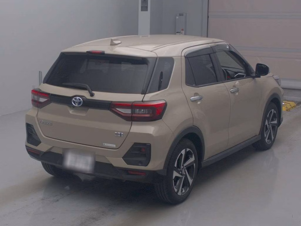 TOYOTA RAIZE