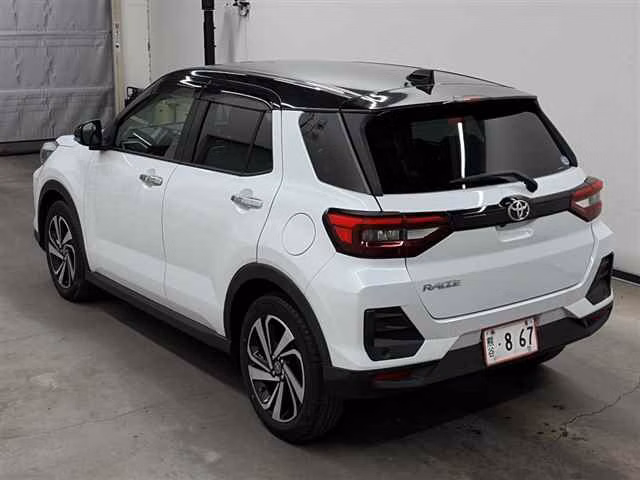 TOYOTA RAIZE