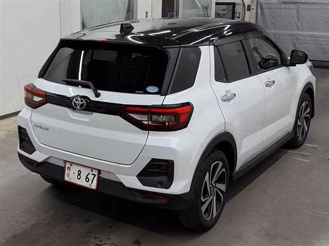 TOYOTA RAIZE