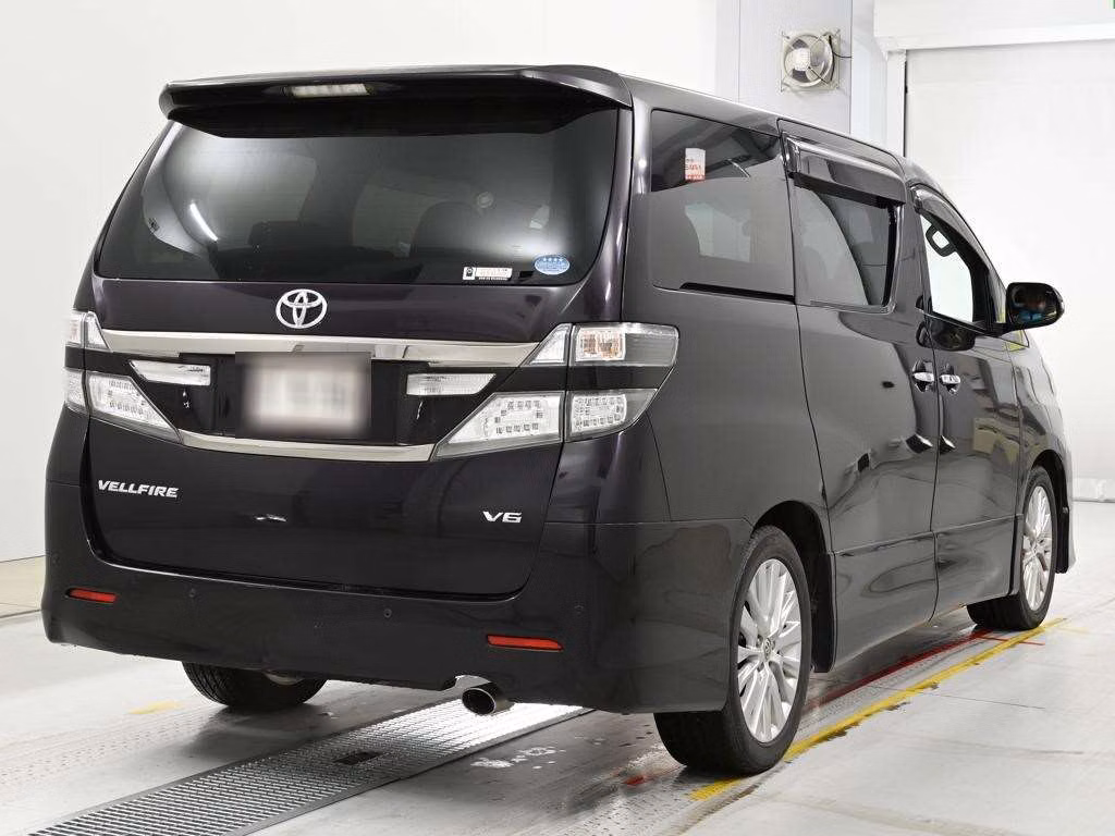 TOYOTA VELLFIRE