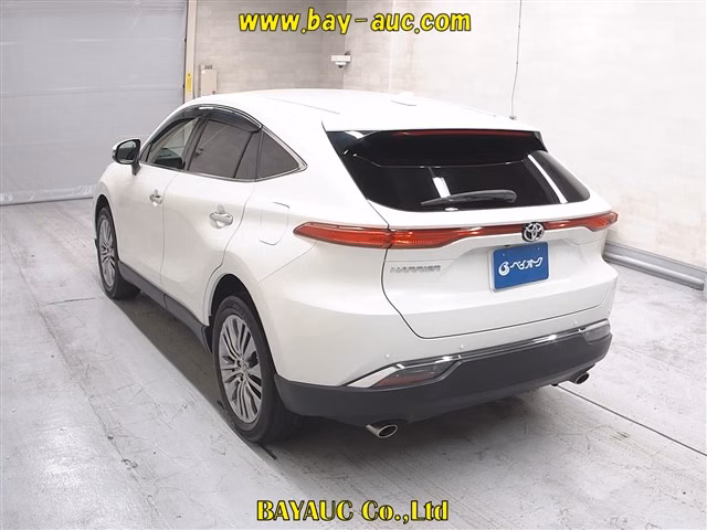 TOYOTA HARRIER