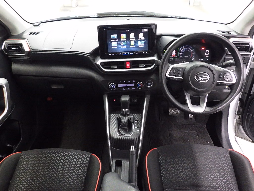 DAIHATSU ROCKY