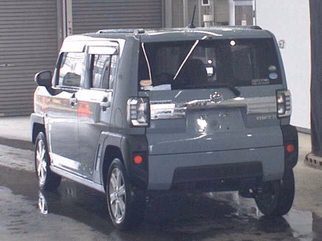 DAIHATSU TAFT