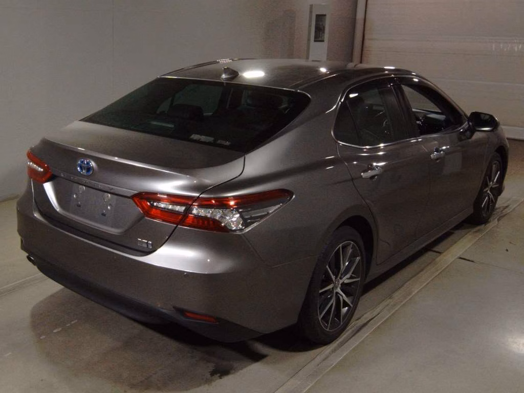 TOYOTA CAMRY