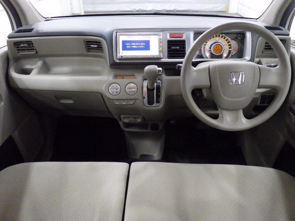 HONDA LIFE