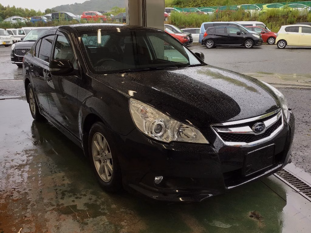SUBARU LEGACY B4