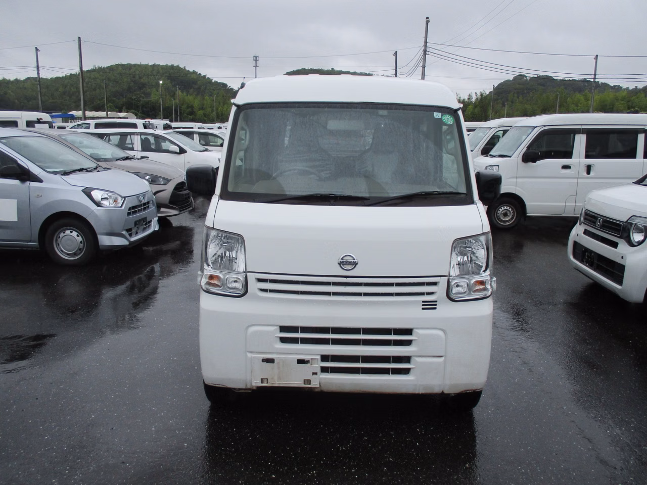 NISSAN NV100 CLIPPER