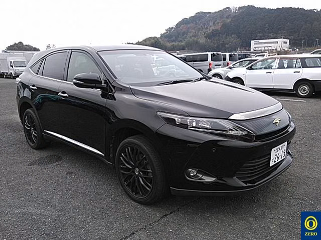 TOYOTA HARRIER