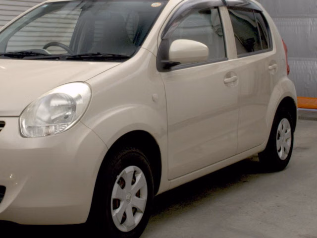 TOYOTA PASSO