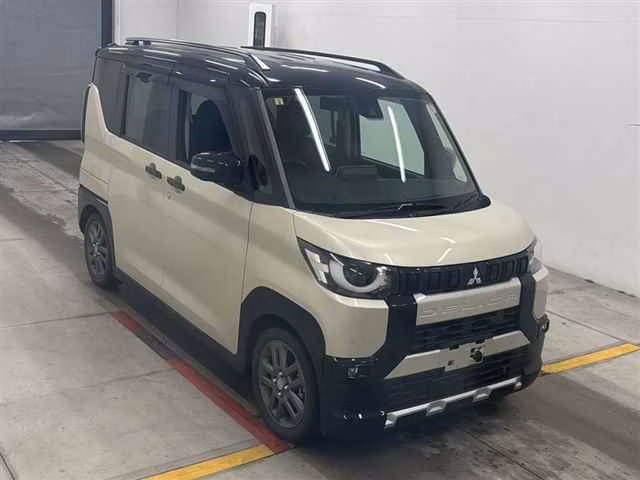 MITSUBISHI DELICA MINI