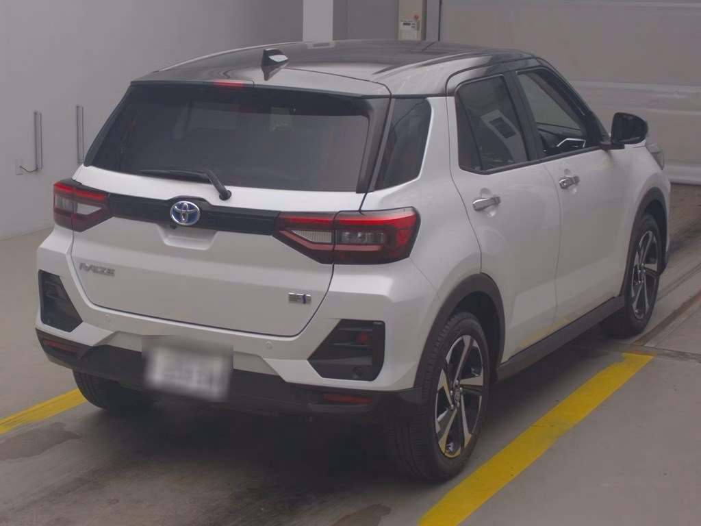 TOYOTA RAIZE