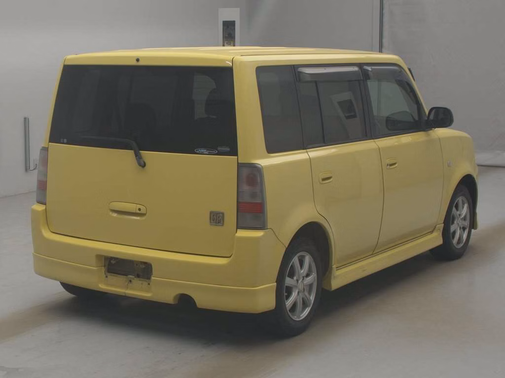 TOYOTA BB