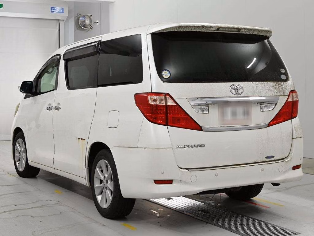 TOYOTA ALPHARD