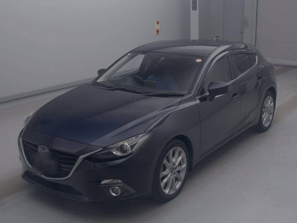 MAZDA AXELA