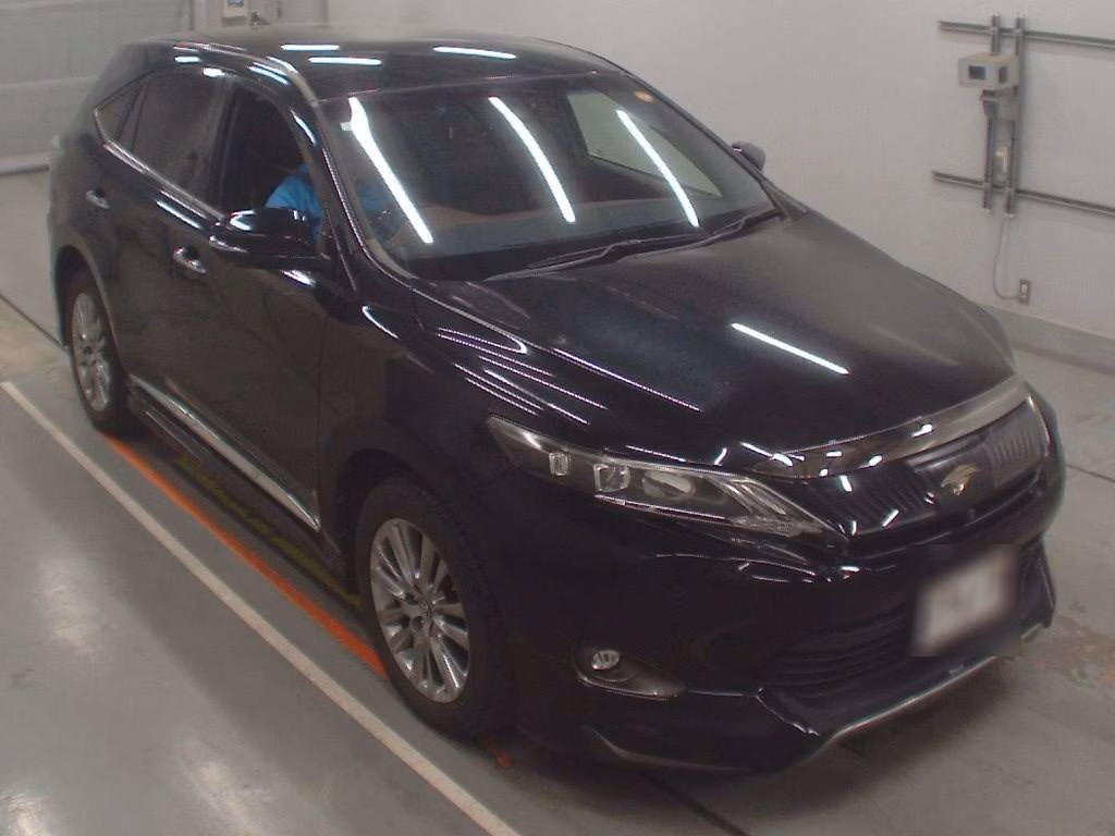 TOYOTA HARRIER