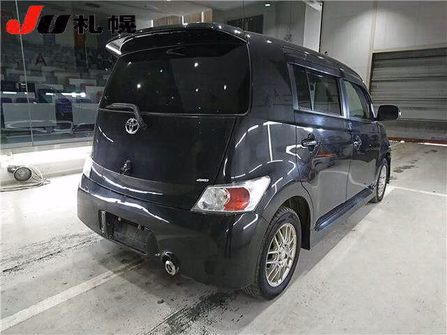 TOYOTA BB