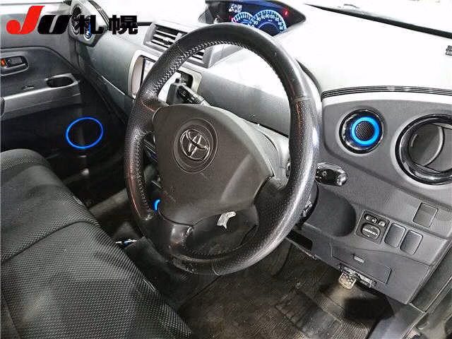 TOYOTA BB
