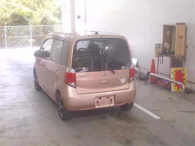 HONDA LIFE