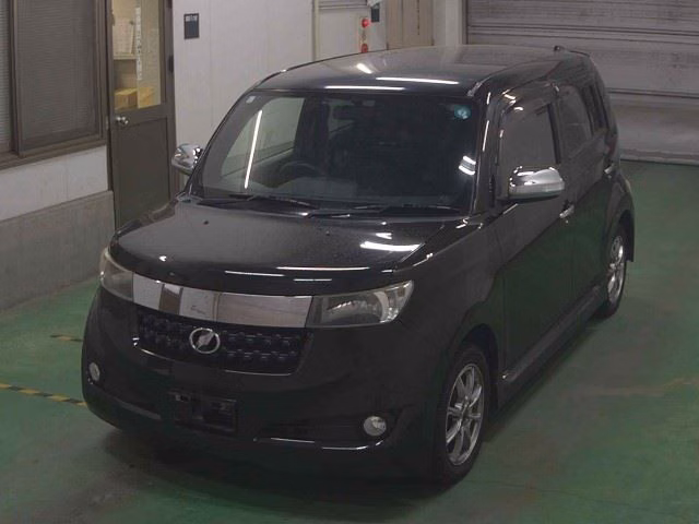 TOYOTA BB