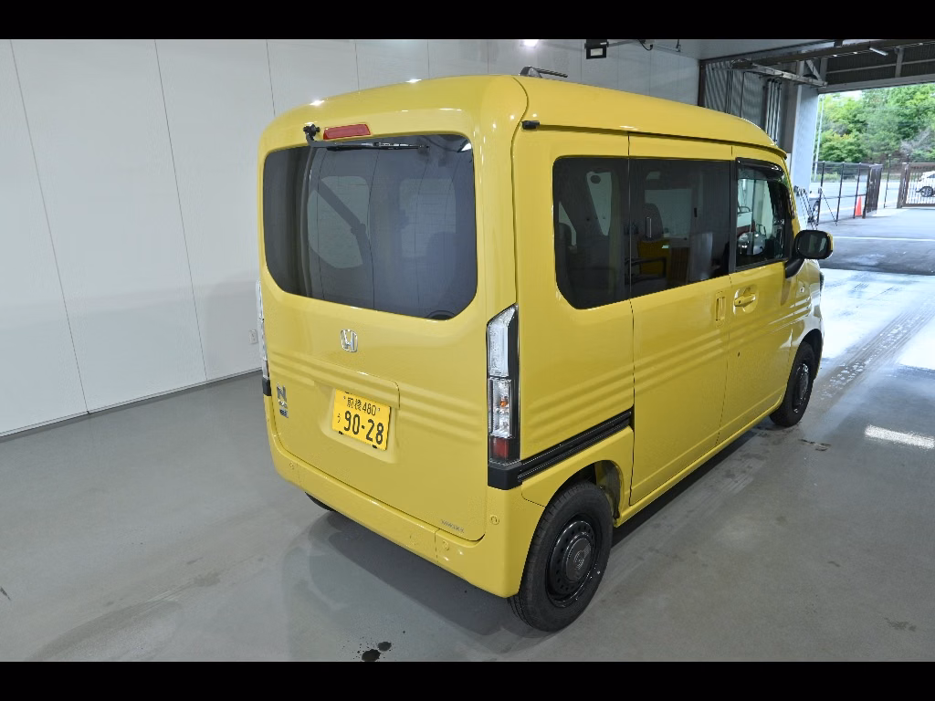 HONDA N-VAN