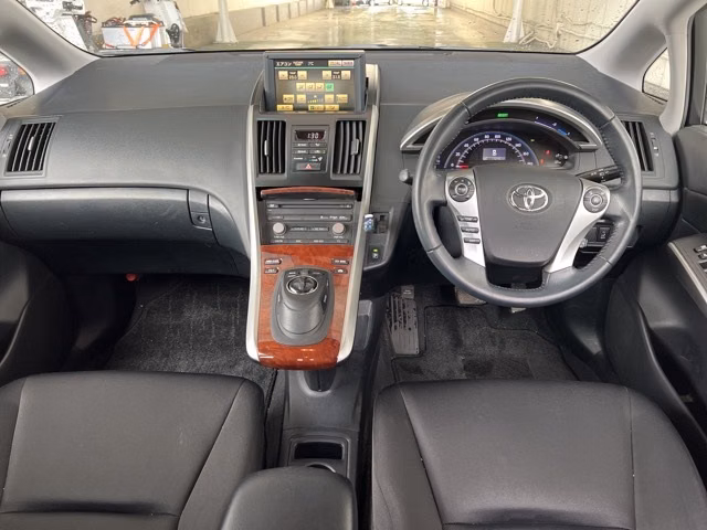 TOYOTA SAI