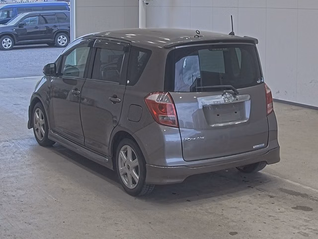 TOYOTA RACTIS