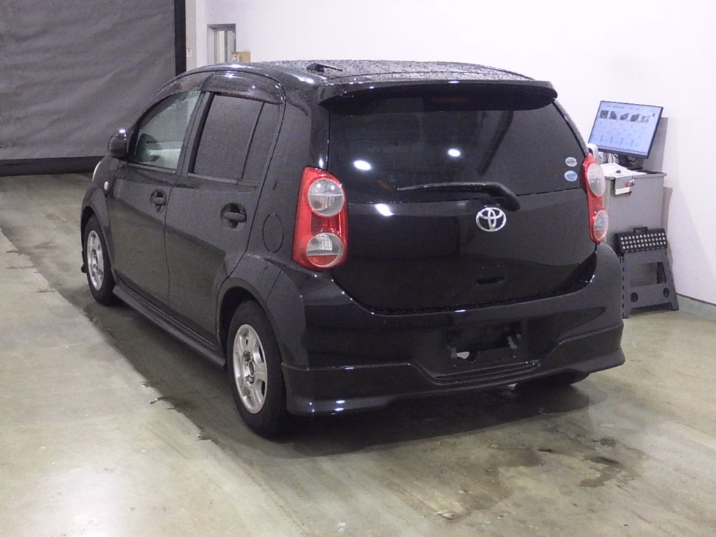 TOYOTA PASSO