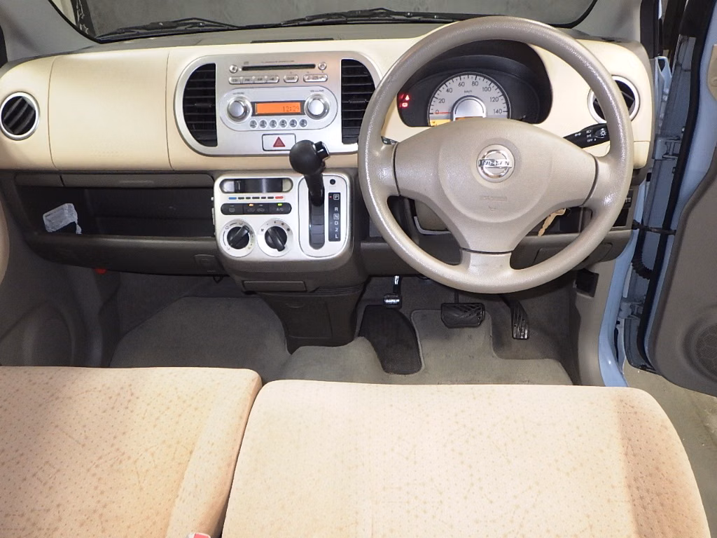 NISSAN MOCO