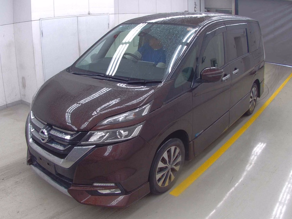 NISSAN SERENA