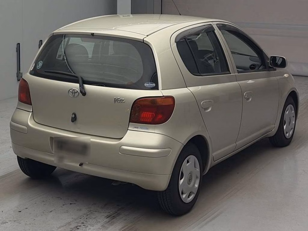 TOYOTA VITZ