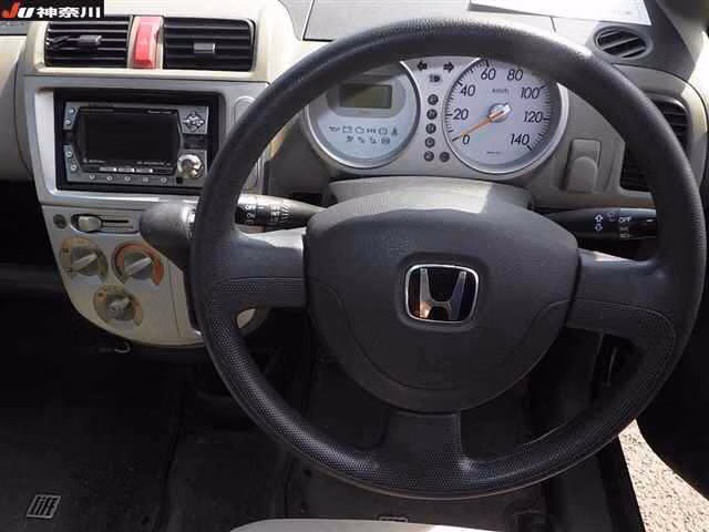 HONDA LIFE