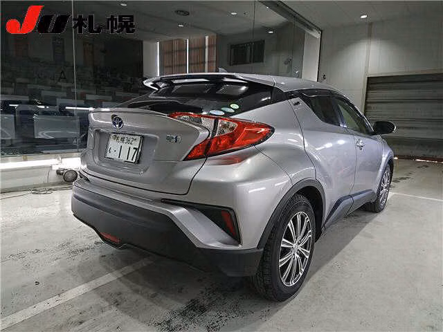 TOYOTA C-HR