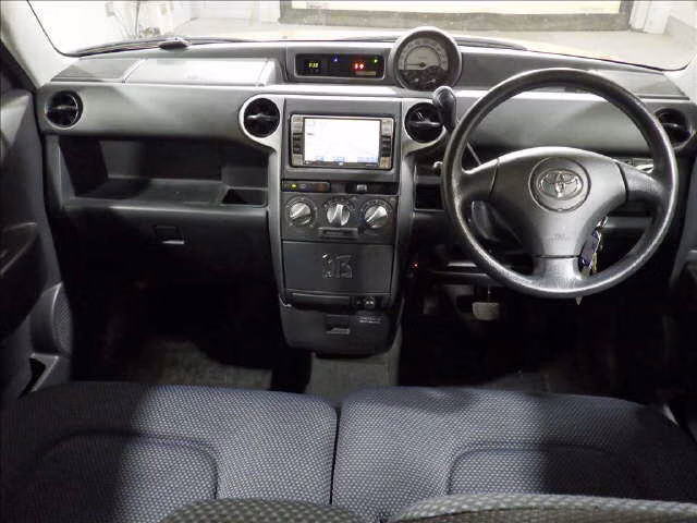 TOYOTA BB