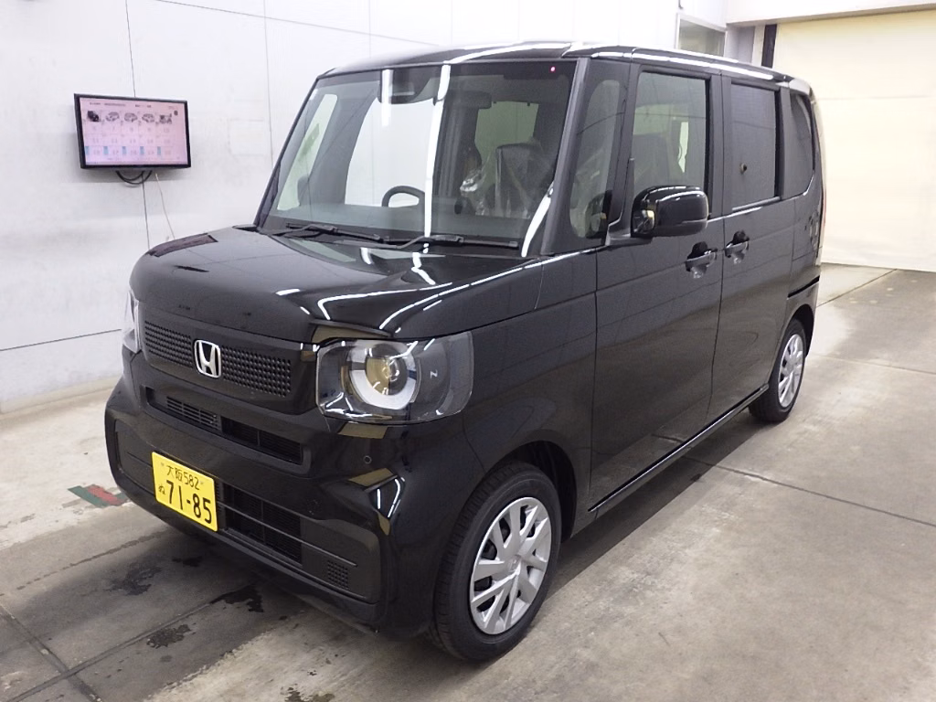 HONDA N-BOX