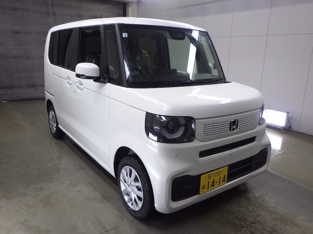 HONDA N-BOX